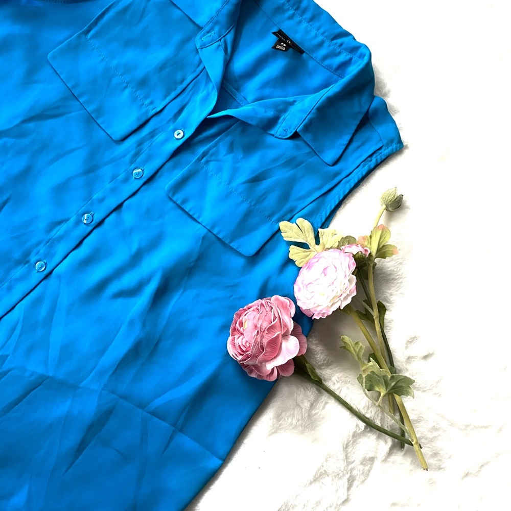 Worthington Blue Sleeveless Blouse - Picture 8 of 8